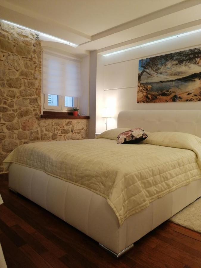 V&M Luxury Studio Pag Town Exteriér fotografie